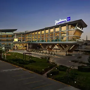 Radisson Blu Convention And Exhibition Center 4* الرياض
